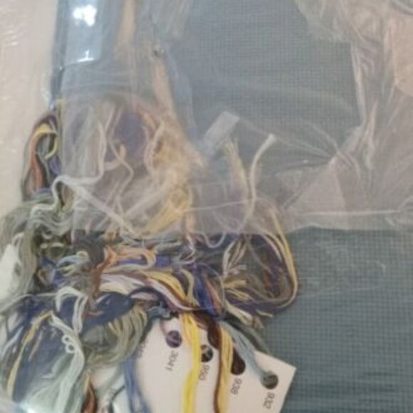 3/$20  Gethsemane 114907 Designs for the Needle Cross Stitch Kit - Picture 2 of 2